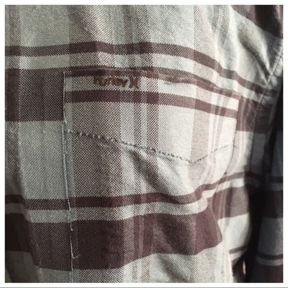 Hurley Men’s Blue Plaid Button-Down Shirt - Picture 2 of 5